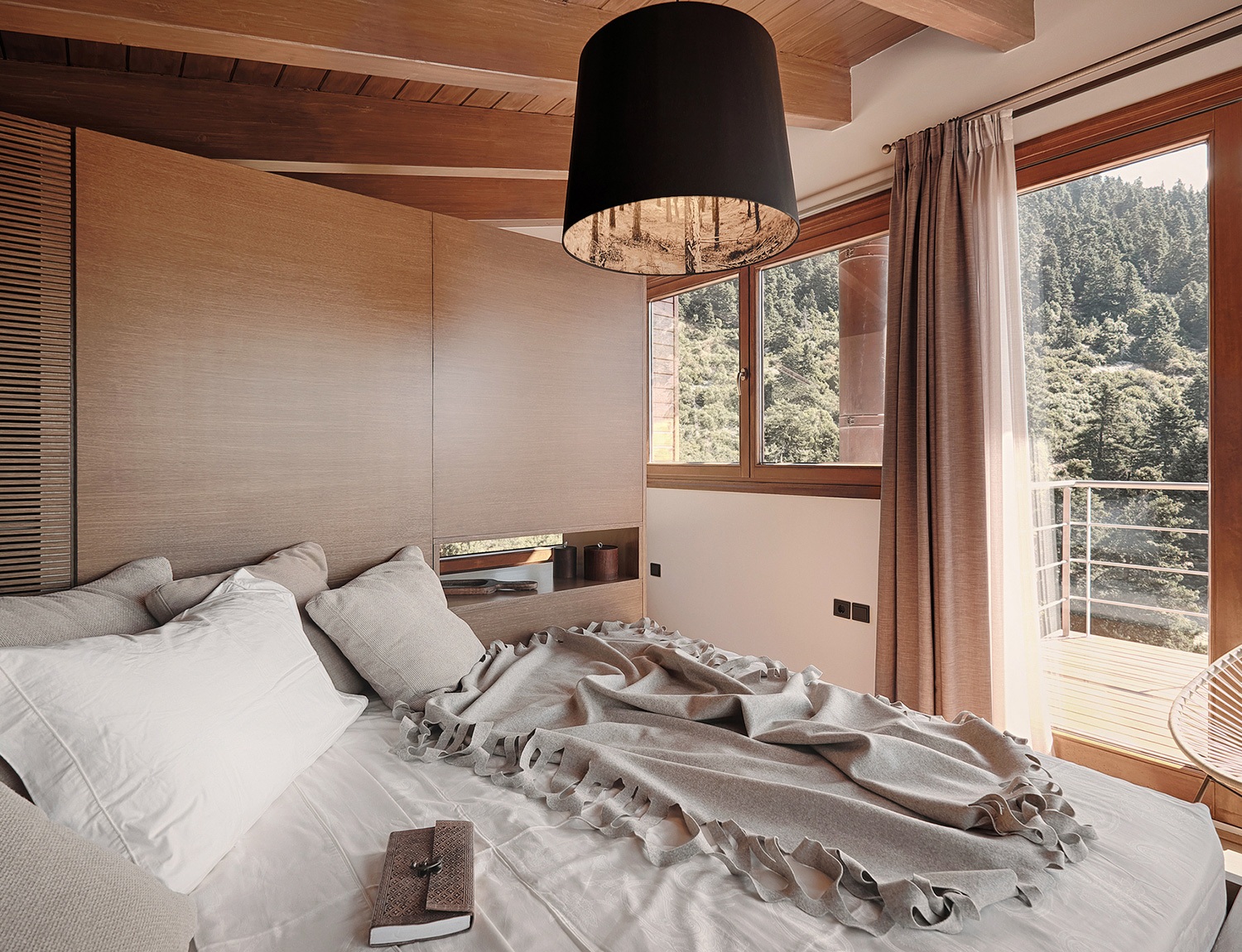 img_interior-3
